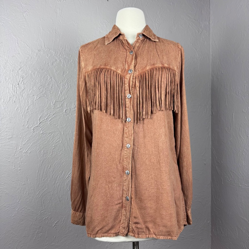 Back in the Saddle Women's Medium Fringe Button shirt rust brown colored
